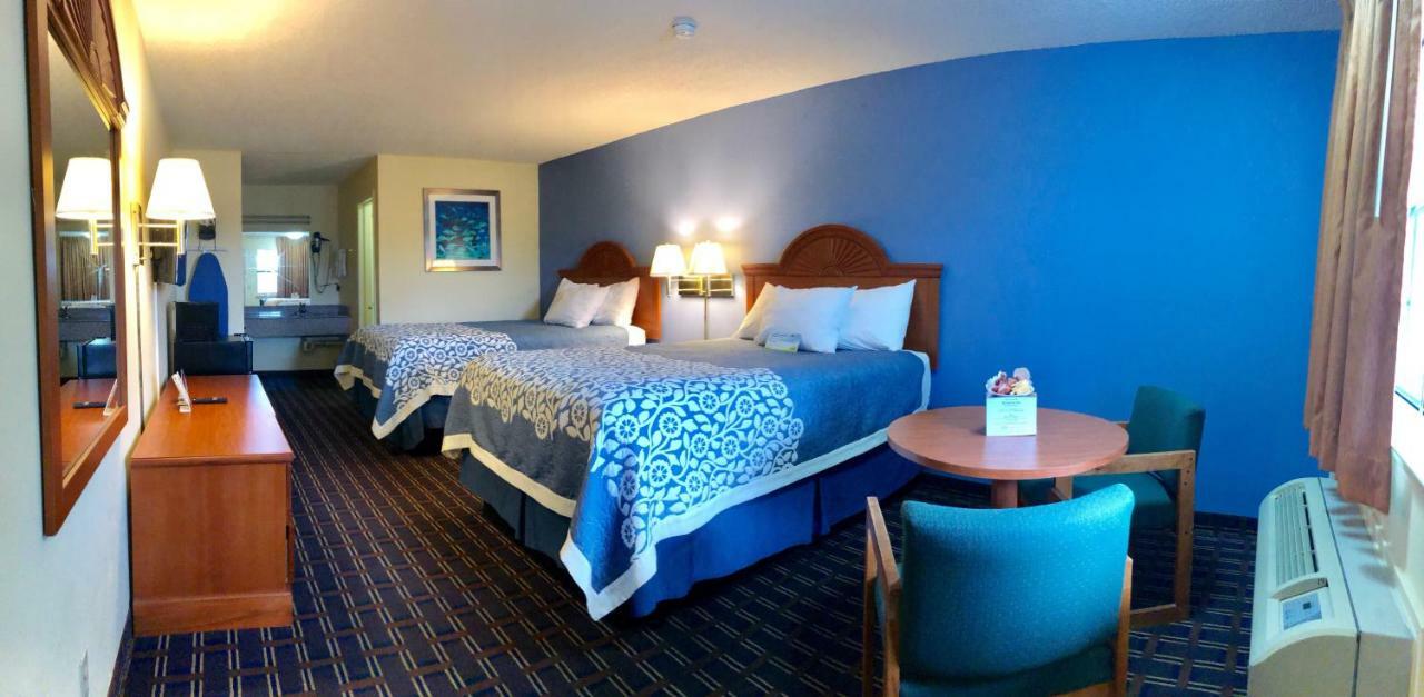 Days Inn By Wyndham Downtown-Nashville West Trinity Lane Rum bild